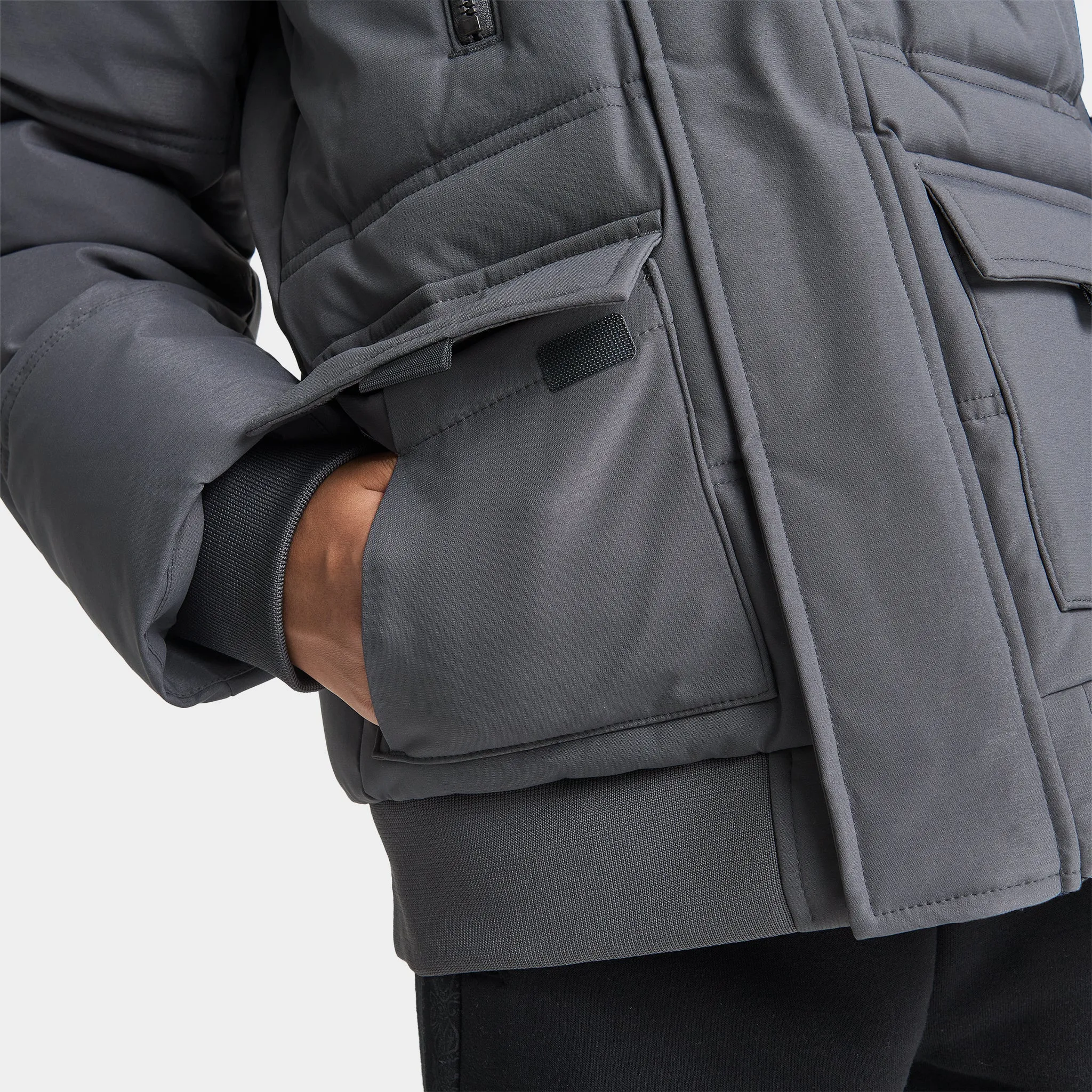 Supply & Demand Juniors' Destruct Short Parka / Dark Grey