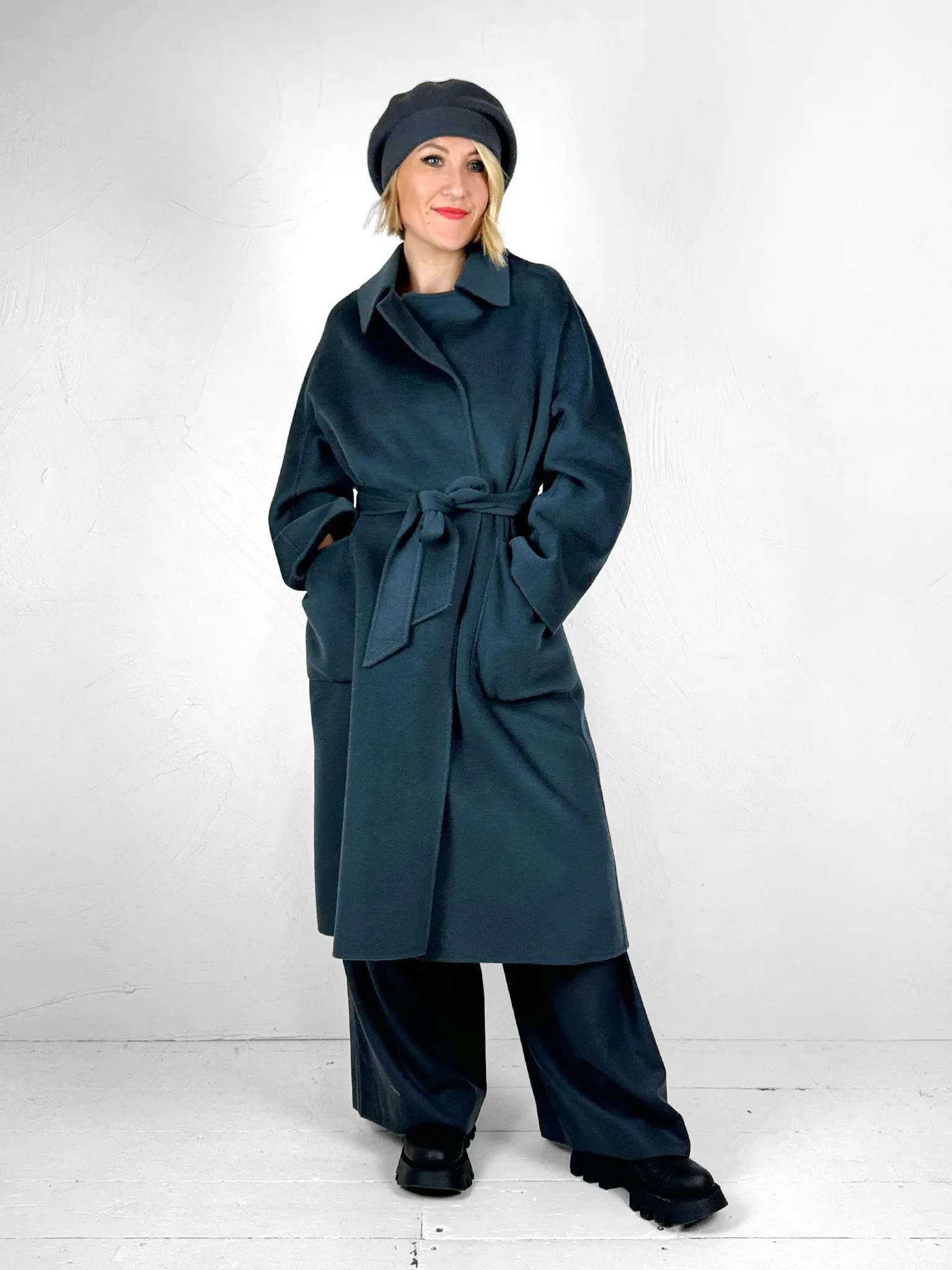 Susanne Bommer A Shape Coat