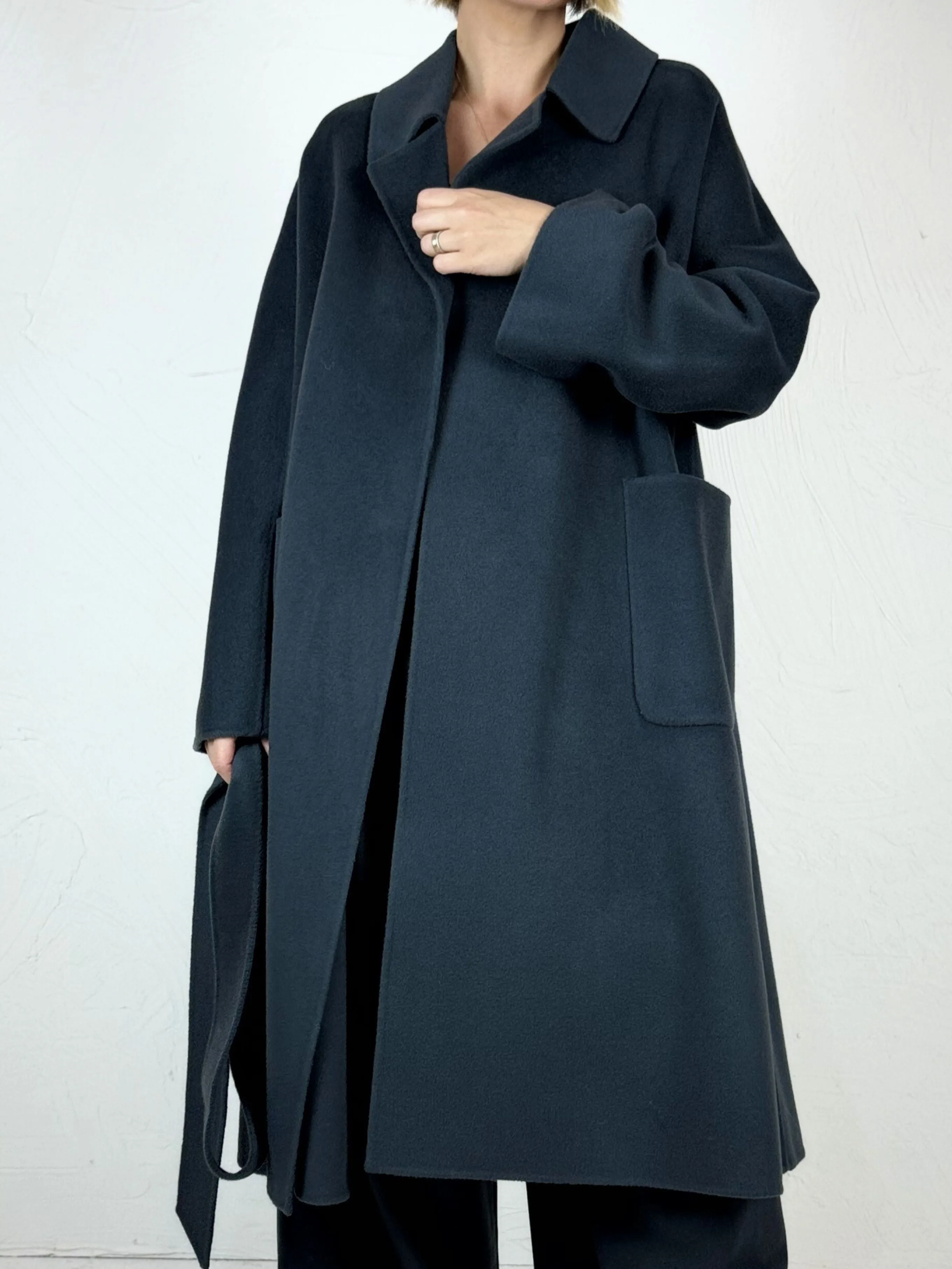 Susanne Bommer A Shape Coat